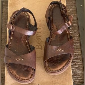 BORN TIERRA F/G LEATHER SANDALS